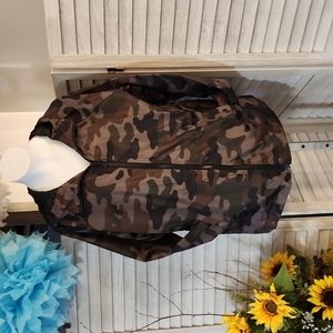 Maurices brand camouflage windbreaker jacket